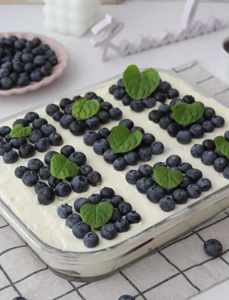 Blueberry Tiramisu